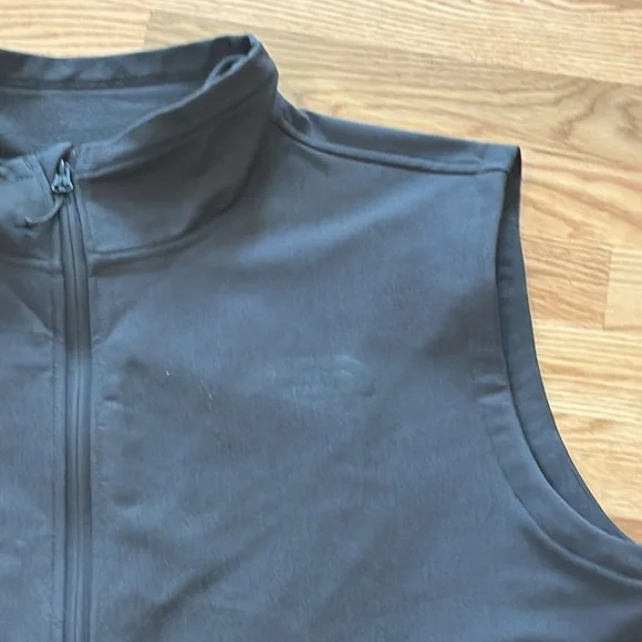 Men The north face vest xxl - Picture 4 of 11